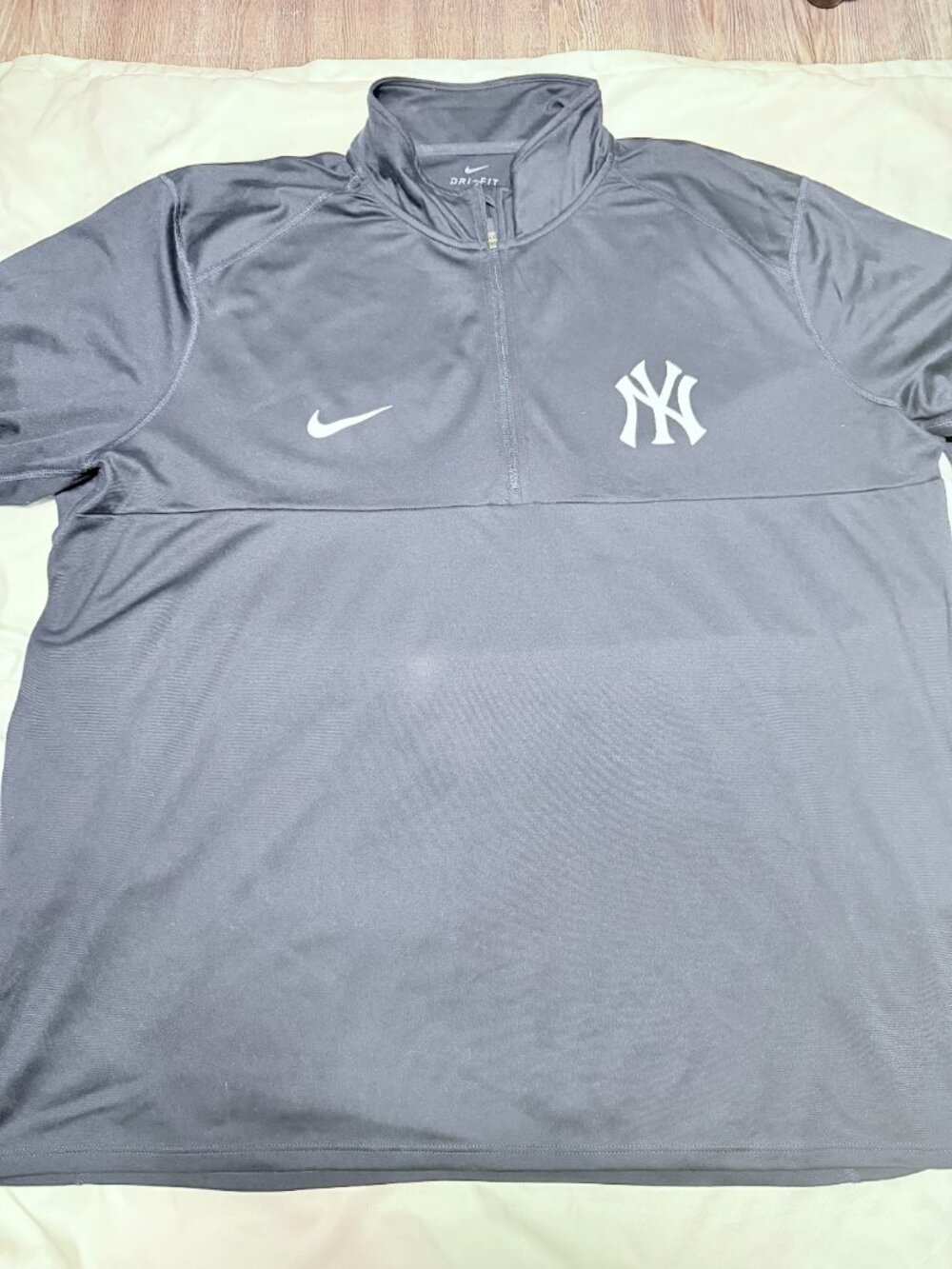 Nike New York Yankees MLB Long Sleeve Shirt Men’s Size XXL Athletic Top